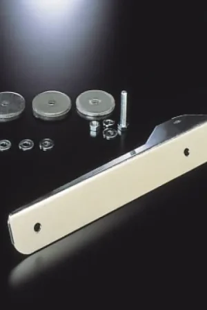 Express Delivery Cusco License Plate Relocation BCNR33 GT R