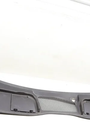 Bulk Order Audi Windshield Cowl / Rain Tray 8W1819403