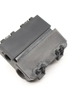 Markdown BMW Plug-In Connection Bracket (i8, i3, i3s) 61139301762