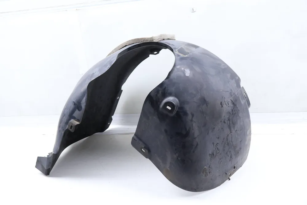 VW Front Left Fender Liner / Wheel Housing Cover 5G0805969G Fan Favorite